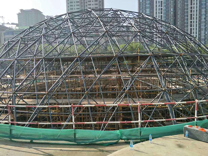 丰县球形网架钢结构施工